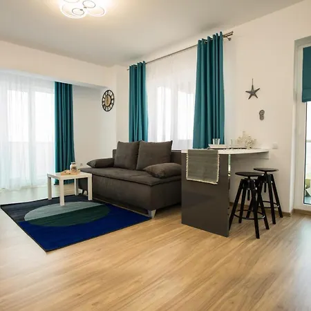 Sea Gem 2 - New, Stunning Views, And 200m To *